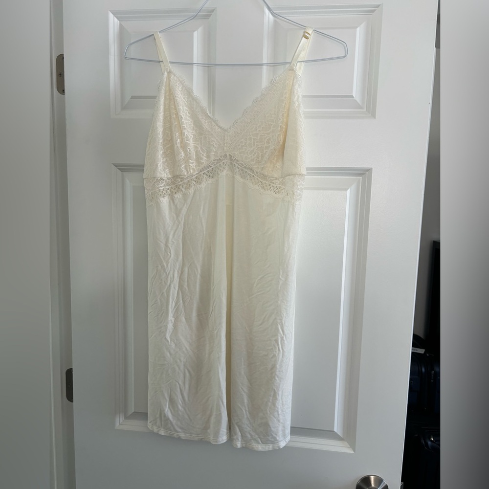 Soma Lace Chemise size XL. Worn once.
